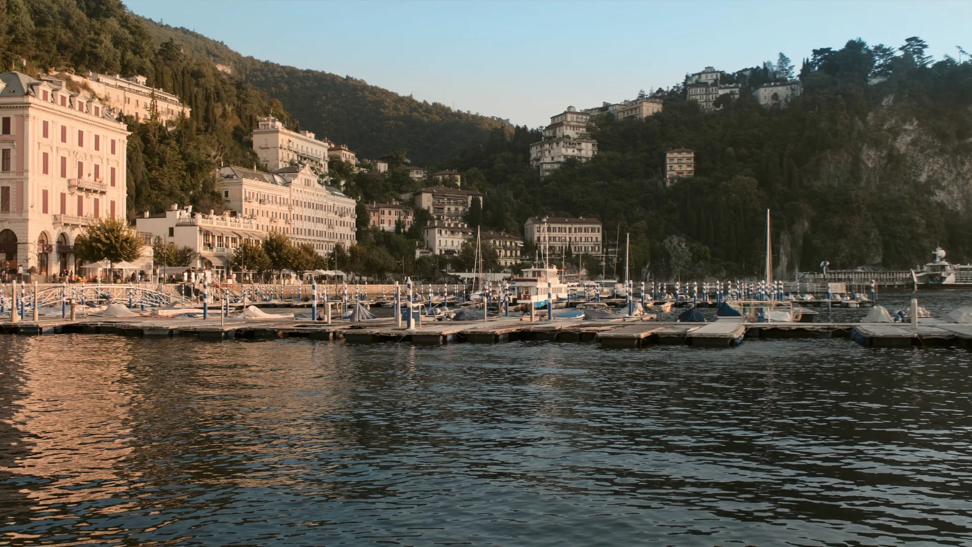 Como.