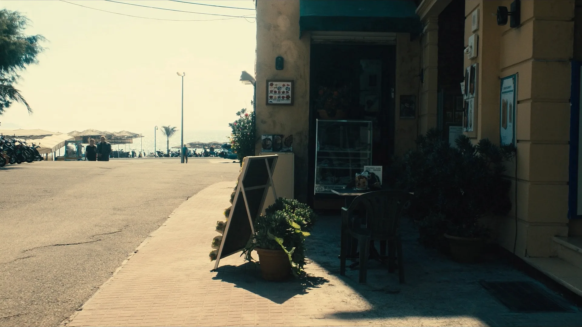 Strandpromenade & Langer Strand