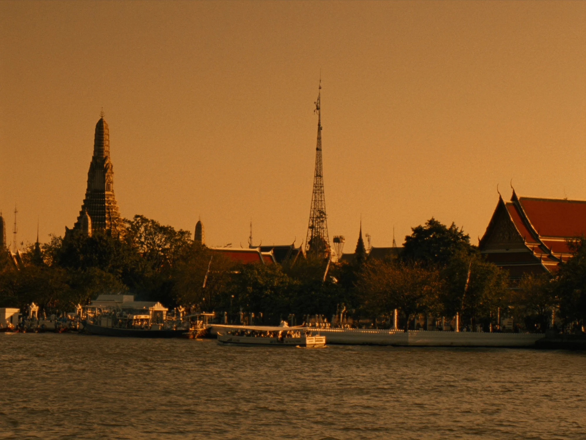 Chao Phraya & Tempel