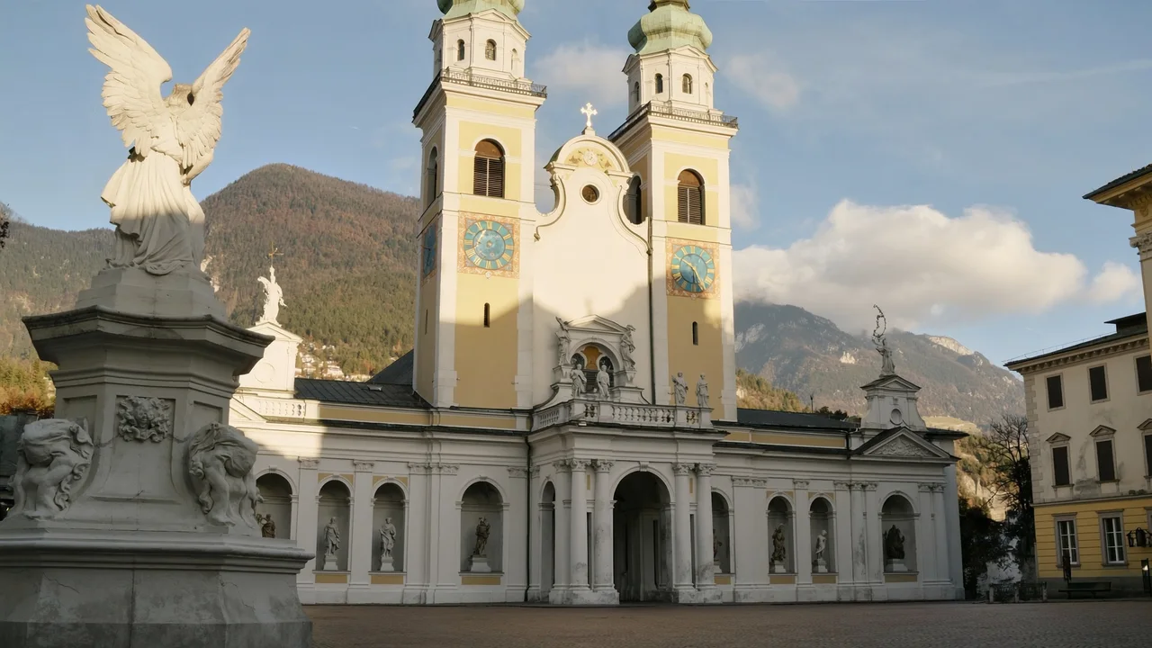 Dom und Domplatz