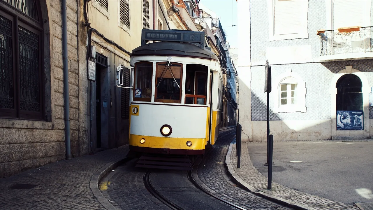Tram 28