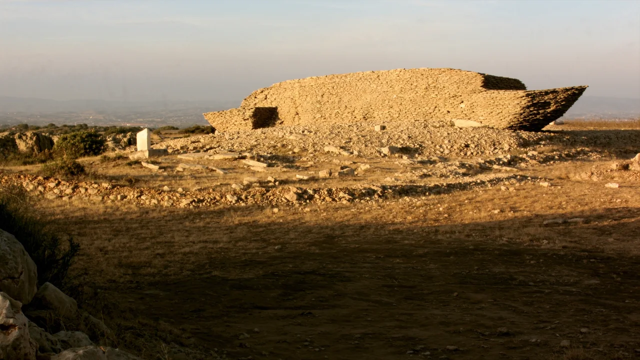 Naveta des Tudons