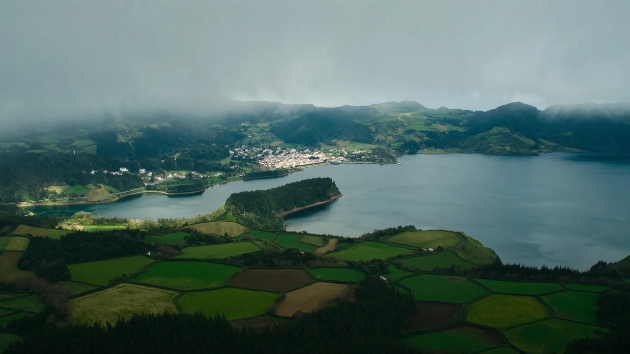 Sete Cidades und die zweifarbigen Kraterseen