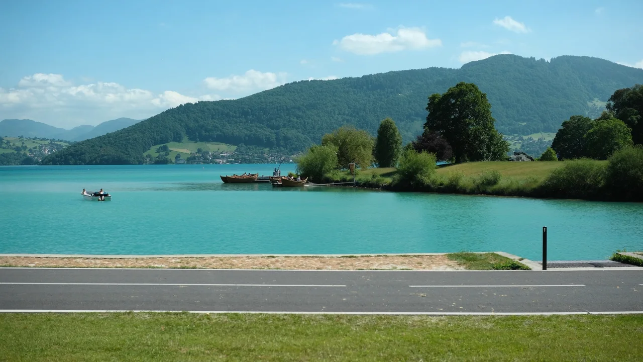 Annecy und der türkise Lac d'Annecy