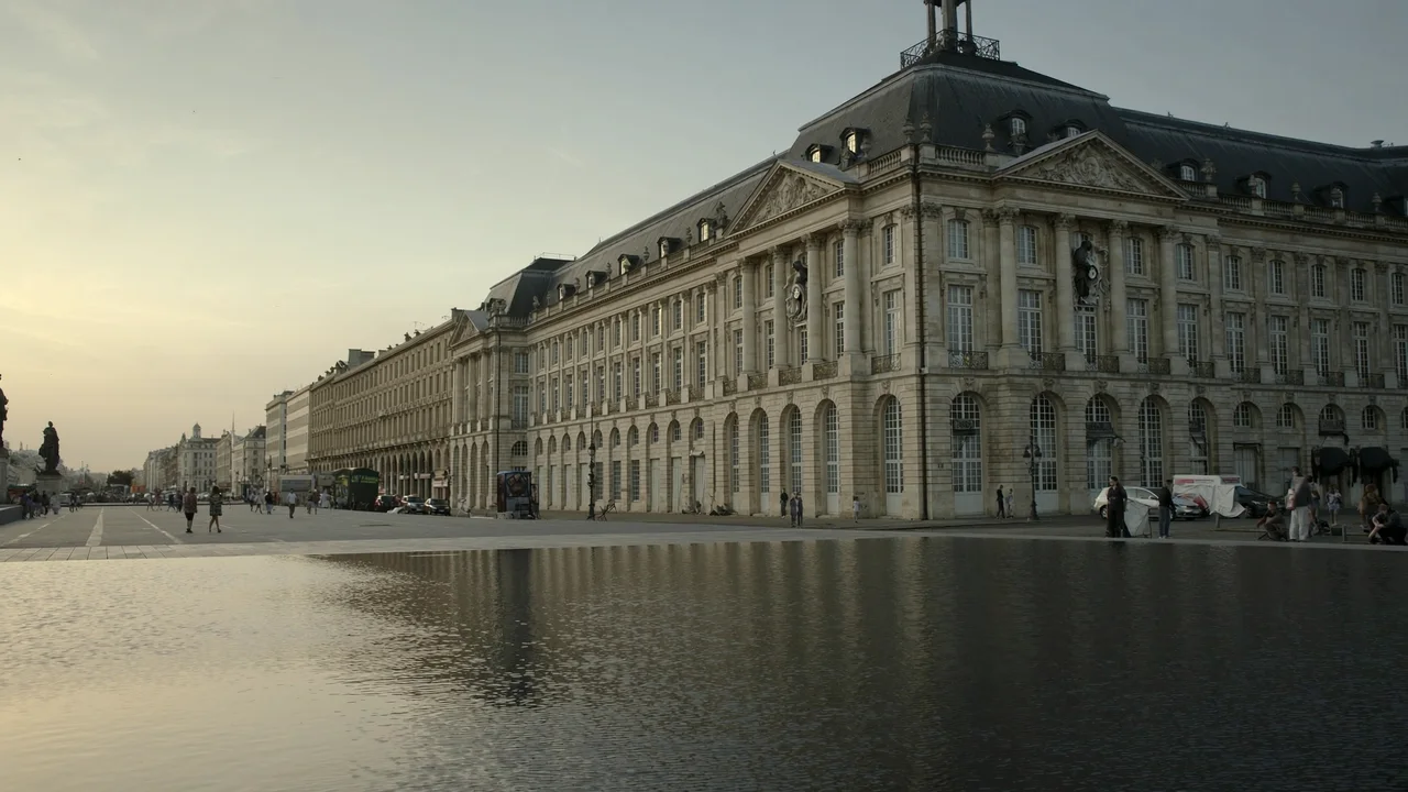 Bordeaux Sehenswürdigkeiten und die Weinberge von Médoc und Saint-Émilion