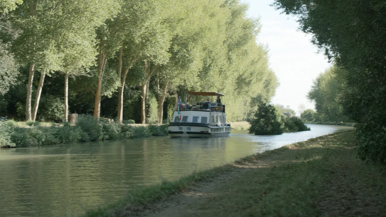 Mit dem Hausboot über den Canal du Midi