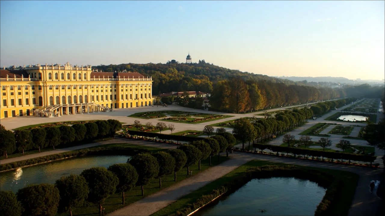 Schloss Schönbrunn und der Tiergarten