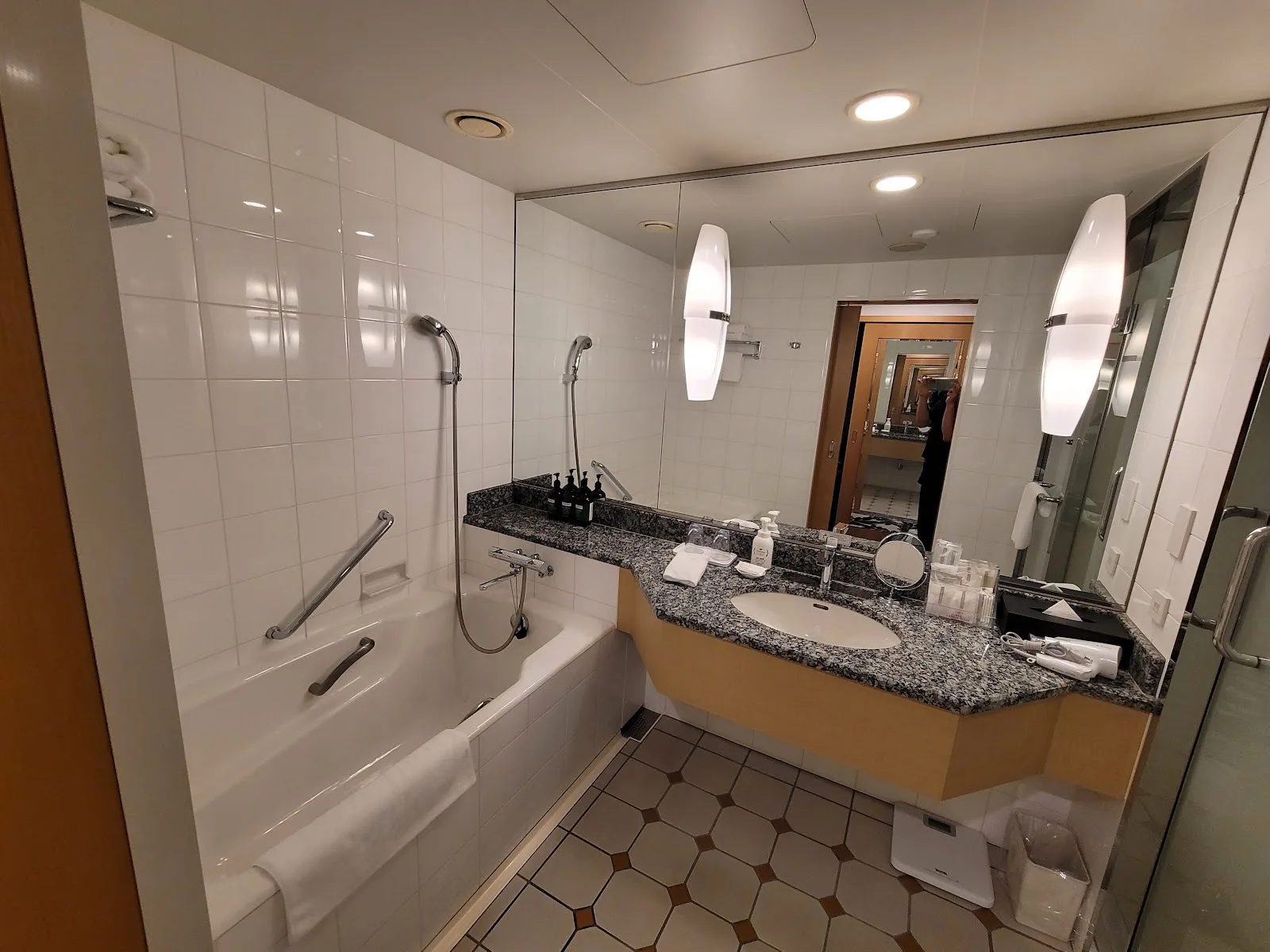 ANA Crowne Plaza Hotel Grand Court Nagoya