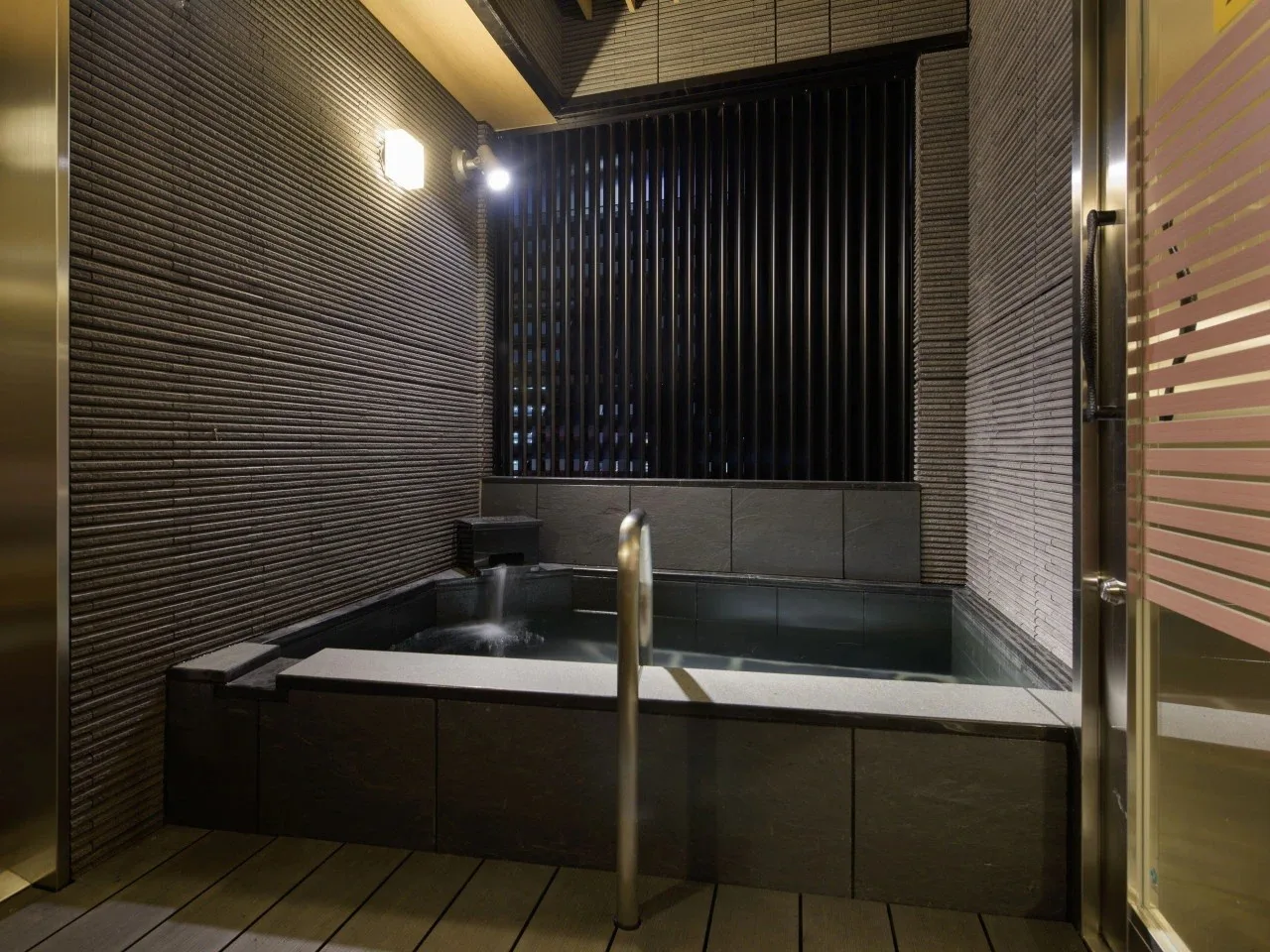 APA HOTEL SHINJUKU-KABUKICHO TOWER