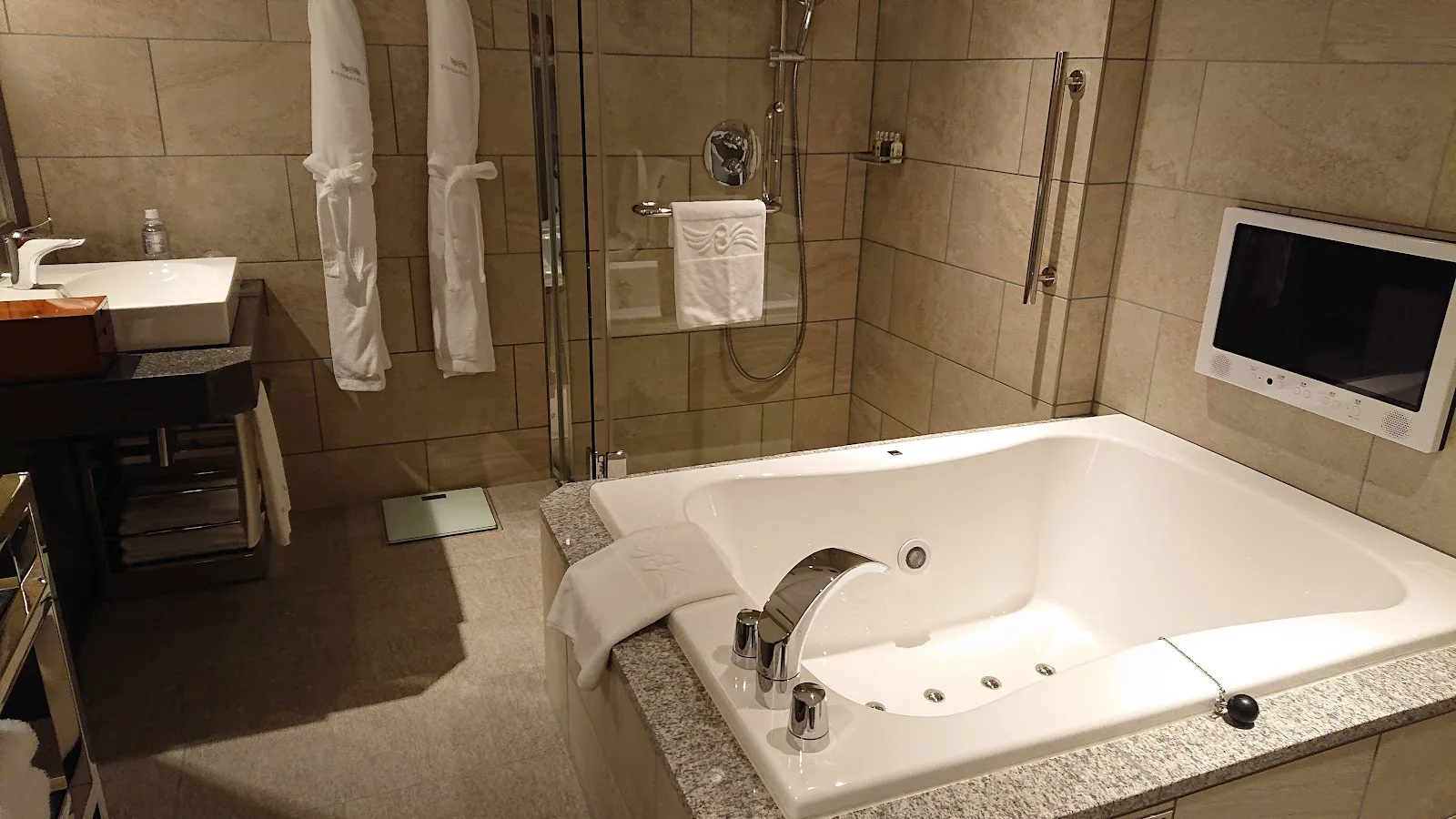 Ashiya Baycourt Club Spa & Resort