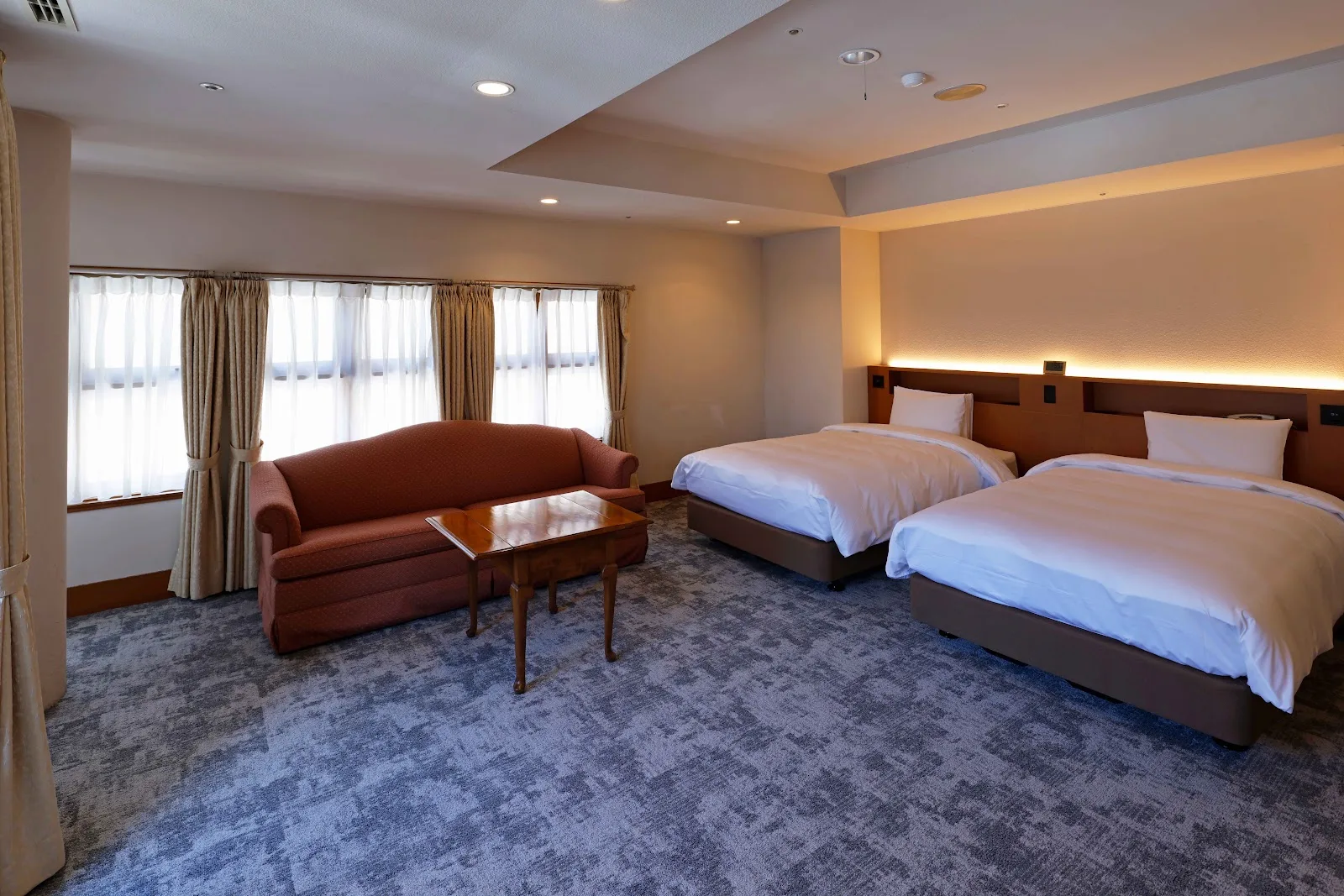 Chūzenji Kanaya Hotel