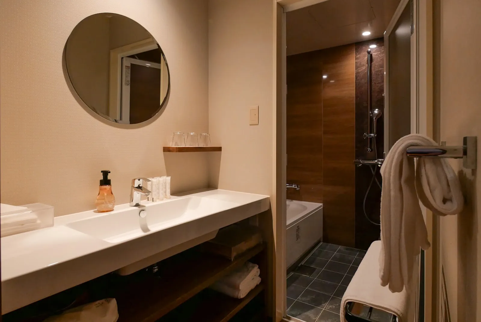 Fusaki Beach Resort Hotel & Villas