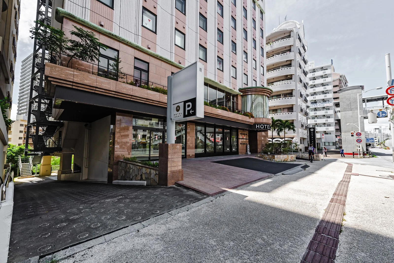 Hotel AZAT Naha