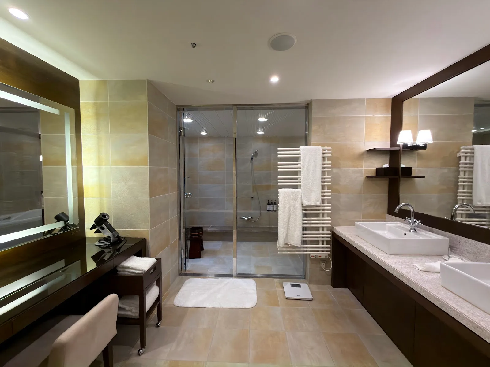 Hyatt Regency Hakone Resort and Spa