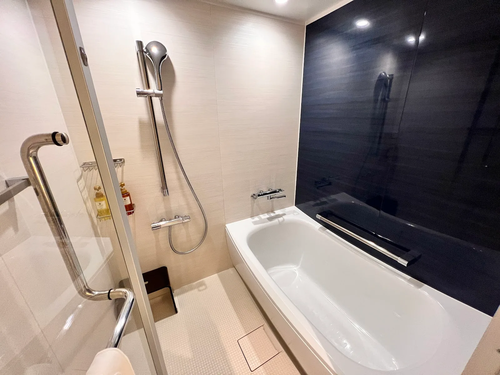 JR Kyushu Hotel Blossom Naha