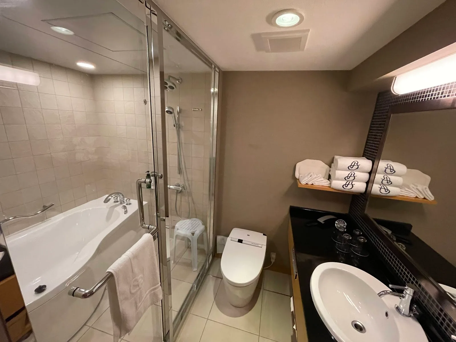 Kyoto Brighton Hotel