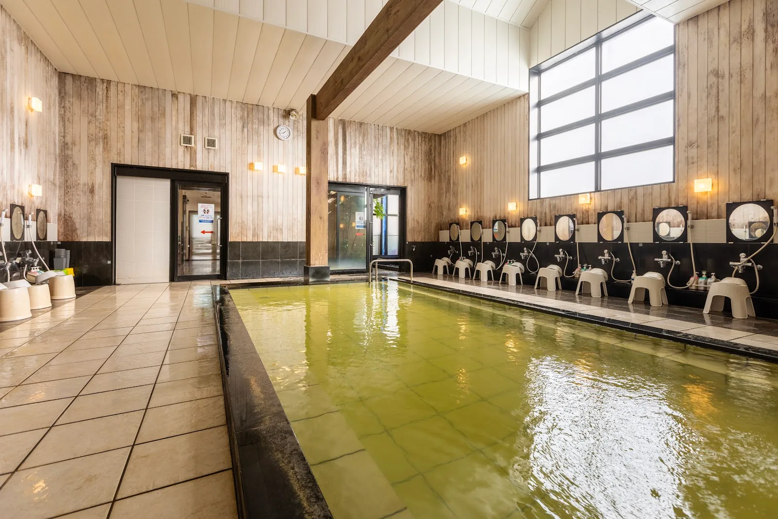 Nagoya Crown Hotel