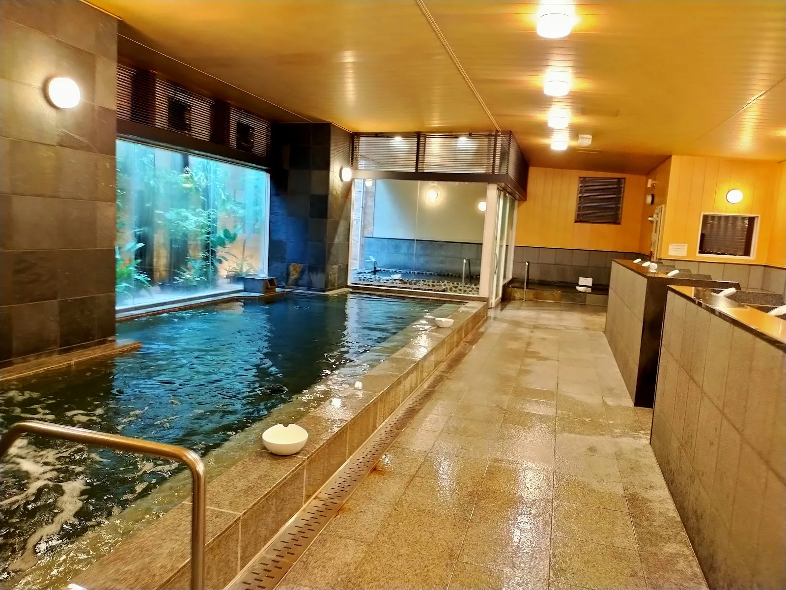 Nishitetsu Hotel Croom Hakata