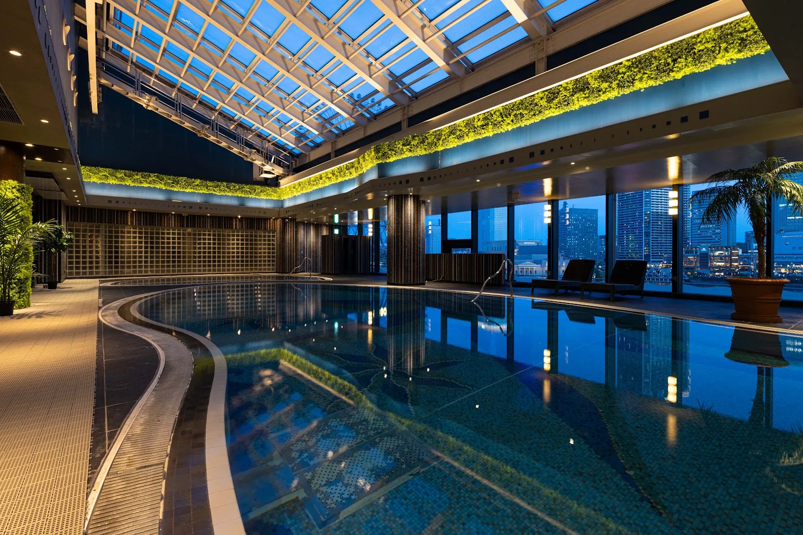 The Yokohama Bay Hotel Tokyu