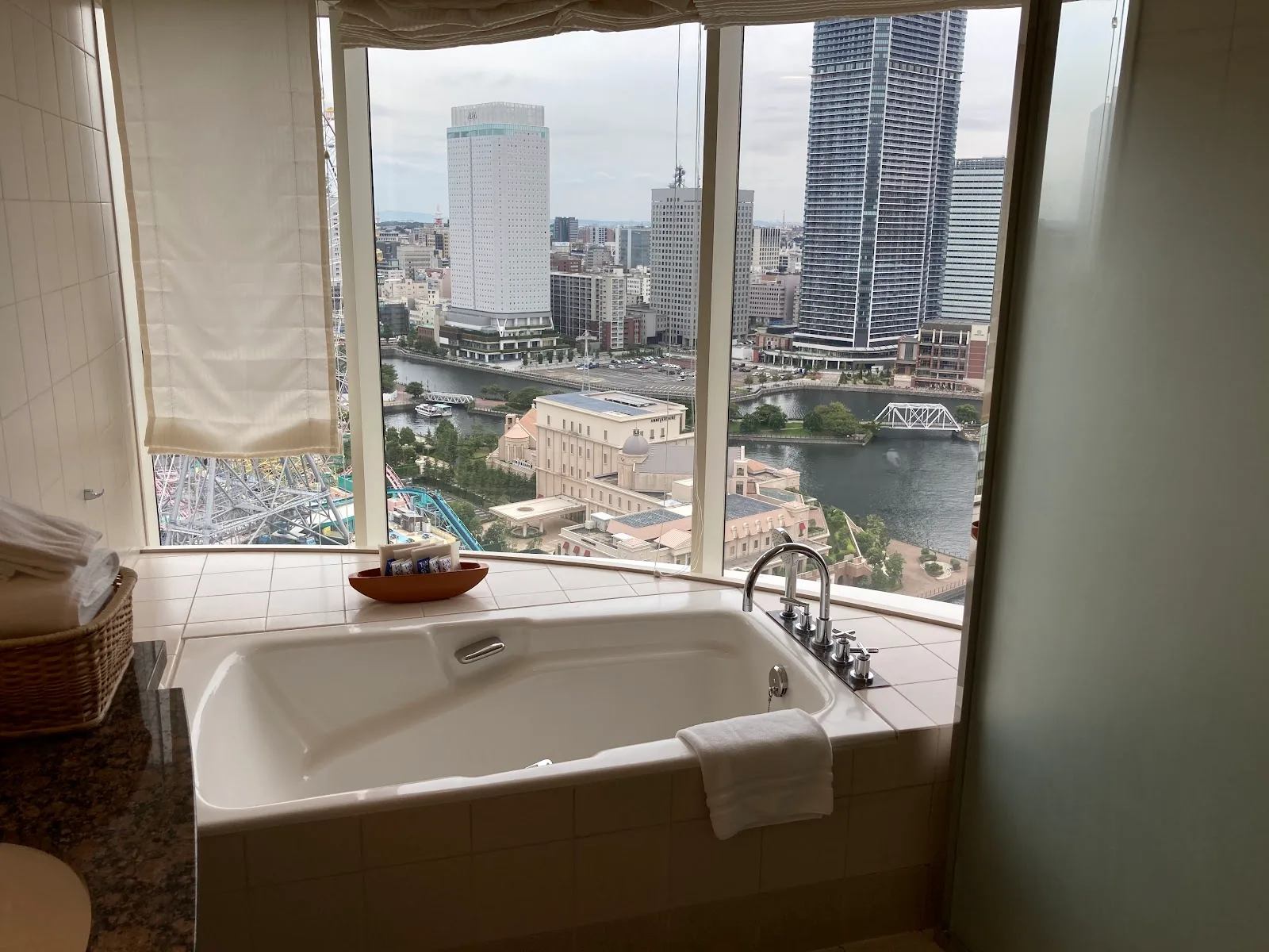 The Yokohama Bay Hotel Tokyu