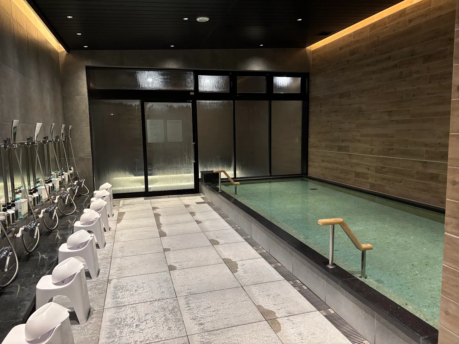 Via Inn Hiroshima Shinkansenguchi
