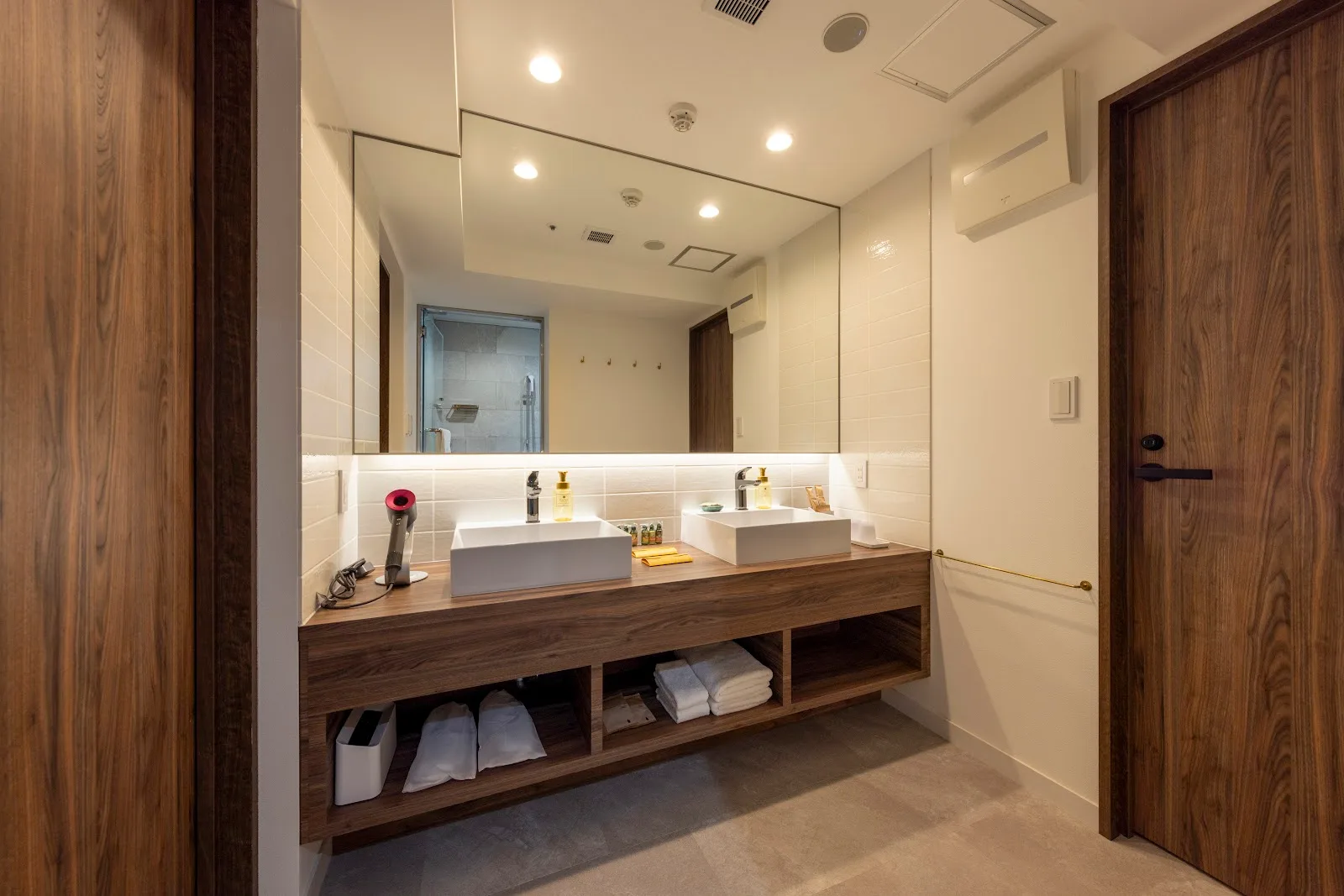 WeBase KAMAKURA Resort Hotel