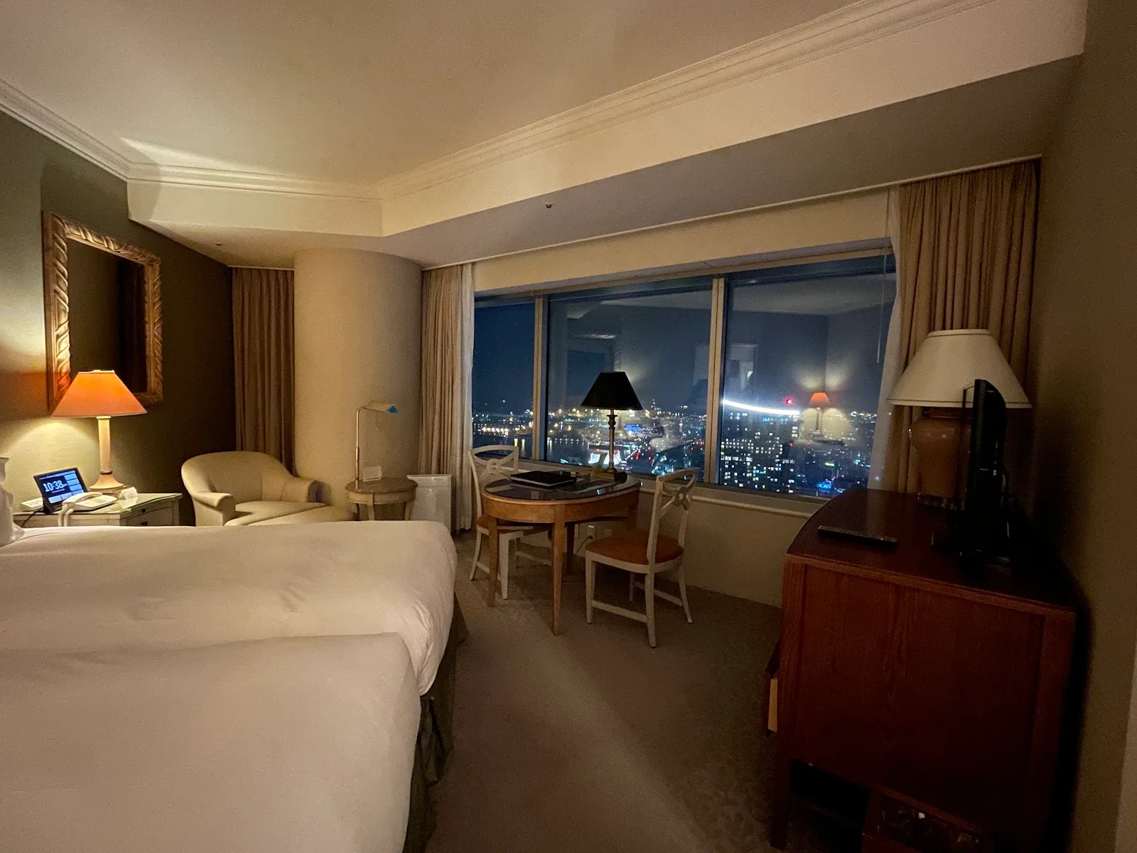 Yokohama Royal Park Hotel