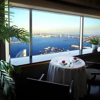 Yokohama Royal Park Hotel